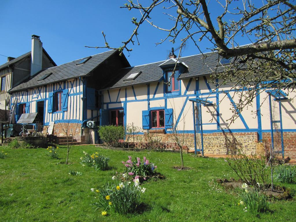 La Roseraie Du Prieure Rosay-sur-Lieure Room photo