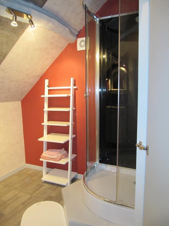 La Roseraie Du Prieure Rosay-sur-Lieure Room photo